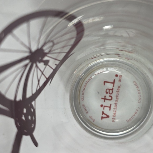 Set of Bicycle Print Glasses - Picture 8 of 8